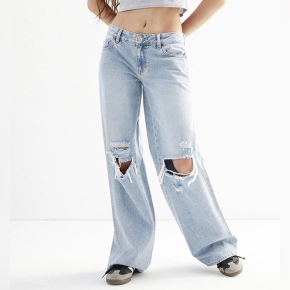 Low rise baggy‎ pacsun jeans distressed light blue distressed size 22 - Picture 1 of 13